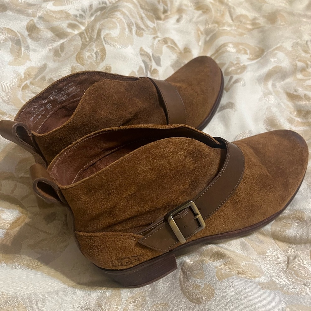 Ugg booties boots